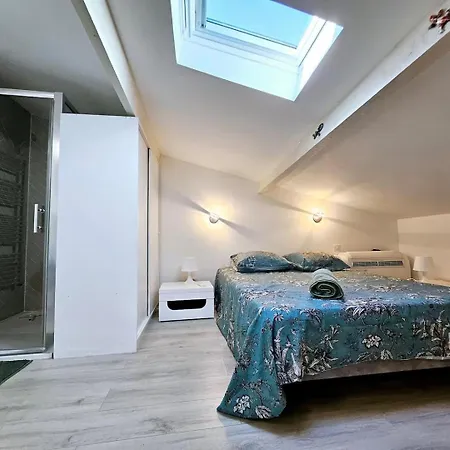 Apartment Le Dambra - Dans Le Vieil Antibes
